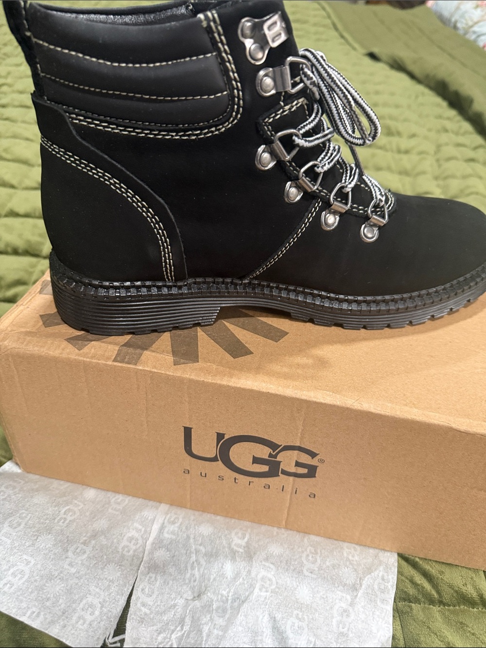 UGG Black Lace-Up Hiking-Inspired Ankle Boots